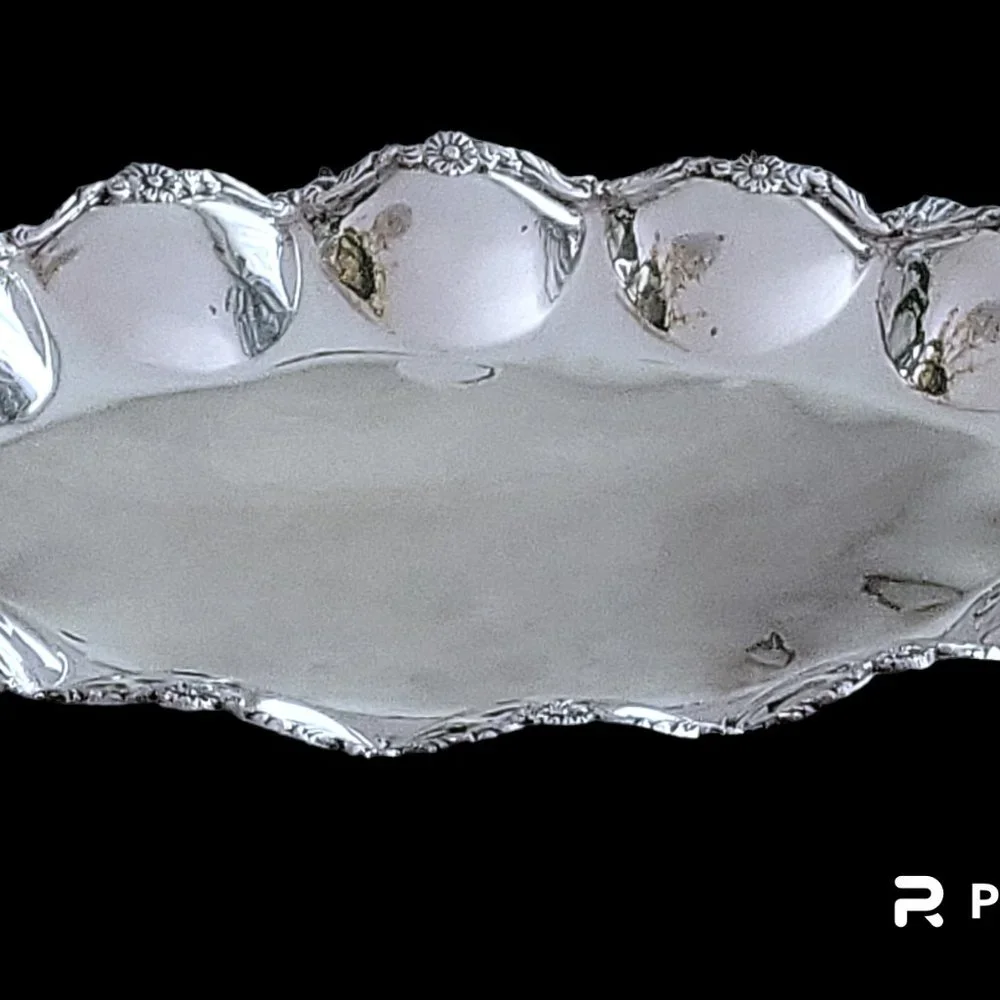 ๐ฅVintage 900 Sterling Silver Oblong Platter Tray 12x16โ Lobed Floral Rim 24oz๐ฅ - Picture 6 of 11